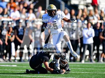 Thumbnail 1 in Vandegrift vs. Klein Collins (UIL 6A Area Playoff) photogallery.