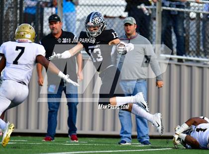 Thumbnail 2 in Vandegrift vs. Klein Collins (UIL 6A Area Playoff) photogallery.