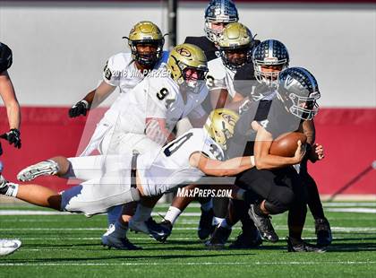 Thumbnail 1 in Vandegrift vs. Klein Collins (UIL 6A Area Playoff) photogallery.