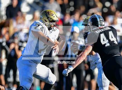Thumbnail 3 in Vandegrift vs. Klein Collins (UIL 6A Area Playoff) photogallery.