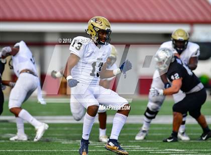 Thumbnail 3 in Vandegrift vs. Klein Collins (UIL 6A Area Playoff) photogallery.