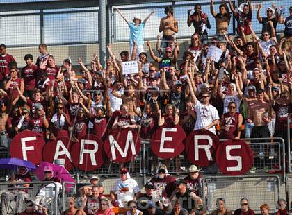 Thumbnail 2 in Lewisville vs Kingwood (UIL 5A Final) photogallery.