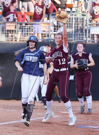 Thumbnail 3 in Lewisville vs Kingwood (UIL 5A Final) photogallery.