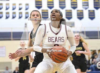 Thumbnail 1 in Mt. Vernon @ Lawrence Central (IHSAA 4A Decatur Central Regional Final) photogallery.