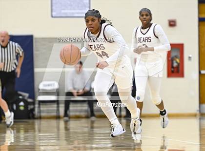 Thumbnail 1 in Mt. Vernon @ Lawrence Central (IHSAA 4A Decatur Central Regional Final) photogallery.