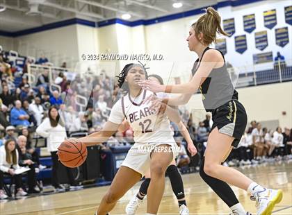 Thumbnail 1 in Mt. Vernon @ Lawrence Central (IHSAA 4A Decatur Central Regional Final) photogallery.