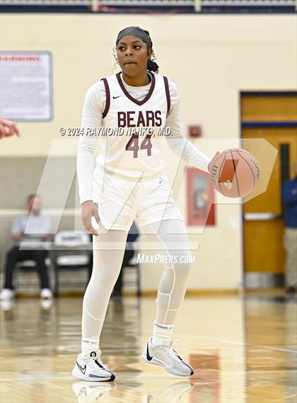 Thumbnail 3 in Mt. Vernon @ Lawrence Central (IHSAA 4A Decatur Central Regional Final) photogallery.