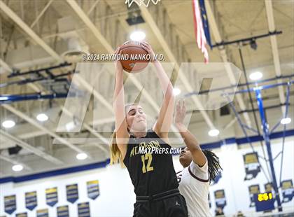 Thumbnail 2 in Mt. Vernon @ Lawrence Central (IHSAA 4A Decatur Central Regional Final) photogallery.
