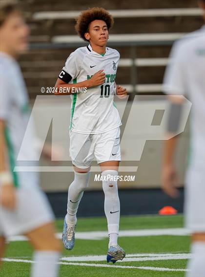 Thumbnail 2 in Decatur vs. McIntosh (GHSA 5A Championship) photogallery.