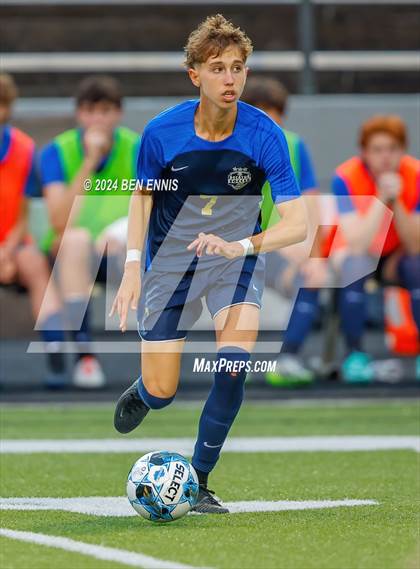 Thumbnail 1 in Decatur vs. McIntosh (GHSA 5A Championship) photogallery.