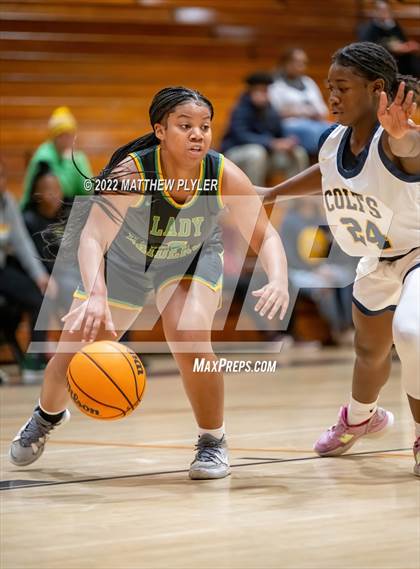 Thumbnail 1 in Richmond vs Cape Fear (Cumberland County Holiday Classic) photogallery.