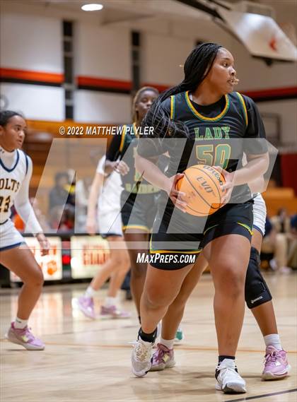 Thumbnail 3 in Richmond vs Cape Fear (Cumberland County Holiday Classic) photogallery.