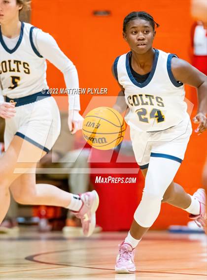 Thumbnail 2 in Richmond vs Cape Fear (Cumberland County Holiday Classic) photogallery.