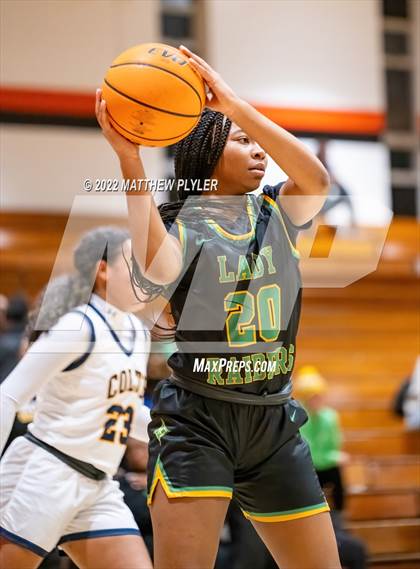 Thumbnail 1 in Richmond vs Cape Fear (Cumberland County Holiday Classic) photogallery.