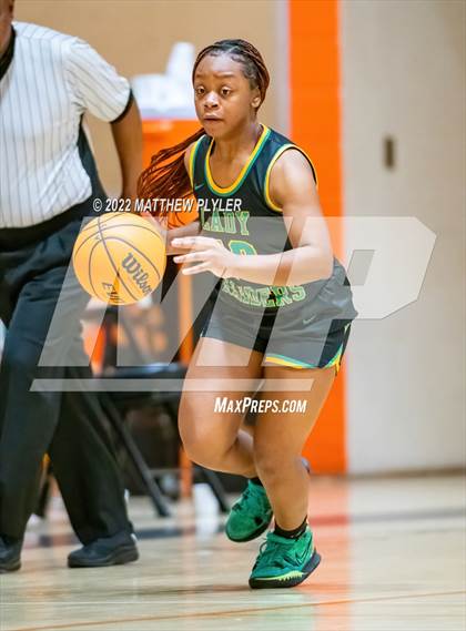 Thumbnail 3 in Richmond vs Cape Fear (Cumberland County Holiday Classic) photogallery.