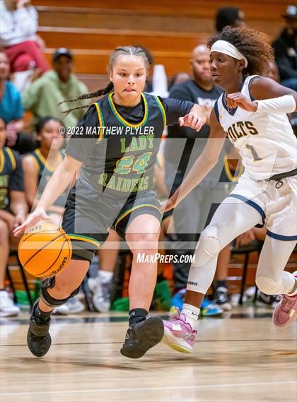 Thumbnail 1 in Richmond vs Cape Fear (Cumberland County Holiday Classic) photogallery.