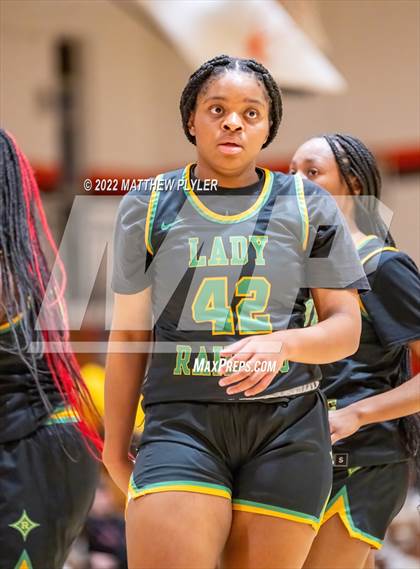 Thumbnail 3 in Richmond vs Cape Fear (Cumberland County Holiday Classic) photogallery.