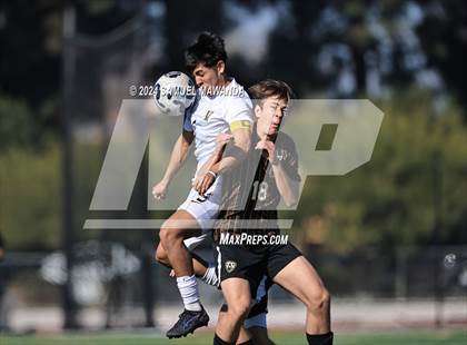 Thumbnail 2 in Crespi vs Ventura photogallery.