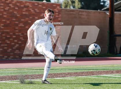 Thumbnail 3 in Crespi vs Ventura photogallery.