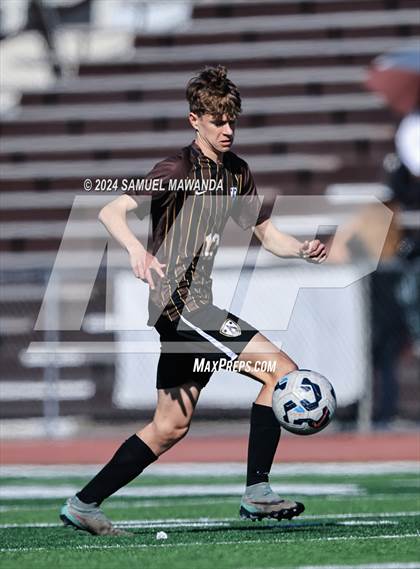 Thumbnail 2 in Crespi vs Ventura photogallery.