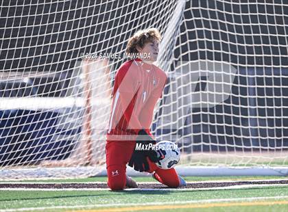 Thumbnail 2 in Crespi vs Ventura photogallery.