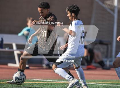 Thumbnail 1 in Crespi vs Ventura photogallery.