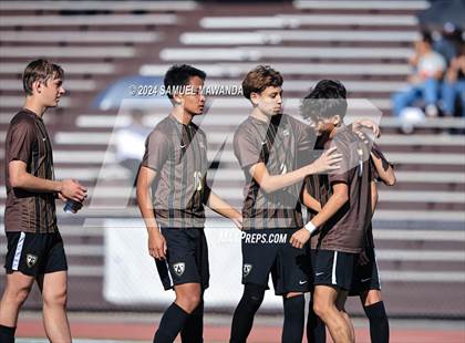 Thumbnail 2 in Crespi vs Ventura photogallery.