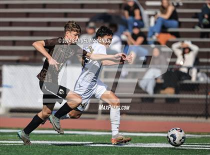Thumbnail 1 in Crespi vs Ventura photogallery.
