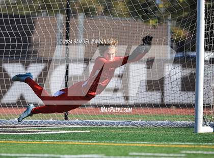 Thumbnail 3 in Crespi vs Ventura photogallery.