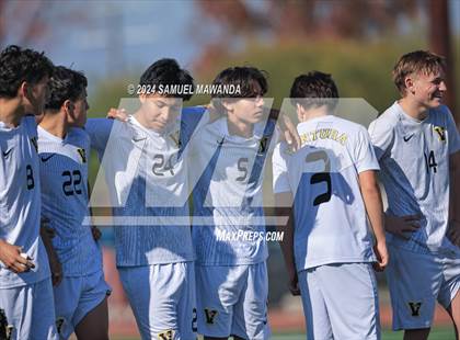 Thumbnail 2 in Crespi vs Ventura photogallery.