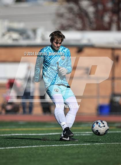 Thumbnail 1 in Crespi vs Ventura photogallery.