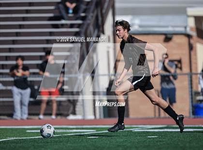 Thumbnail 3 in Crespi vs Ventura photogallery.
