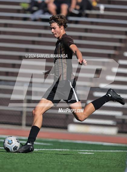 Thumbnail 2 in Crespi vs Ventura photogallery.