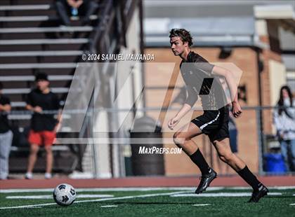 Thumbnail 2 in Crespi vs Ventura photogallery.
