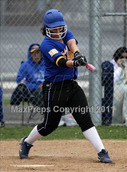 Thumbnail 1 in Nordhoff vs Alemany (Valley Classic) photogallery.