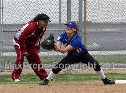 Thumbnail 3 in Nordhoff vs Alemany (Valley Classic) photogallery.