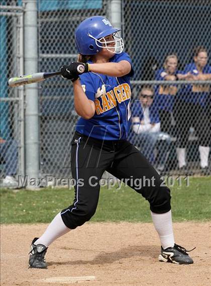 Thumbnail 3 in Nordhoff vs Alemany (Valley Classic) photogallery.