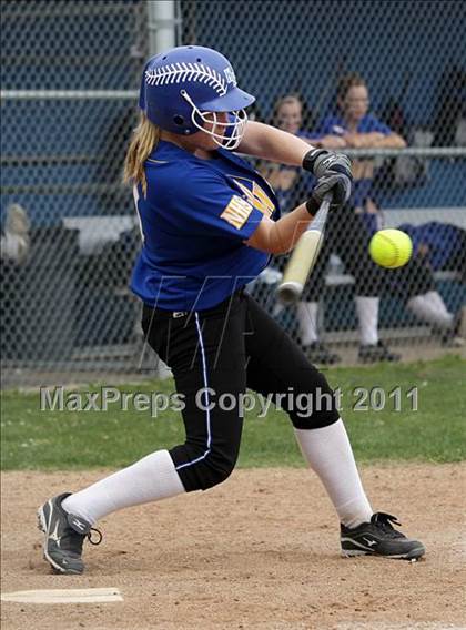 Thumbnail 1 in Nordhoff vs Alemany (Valley Classic) photogallery.