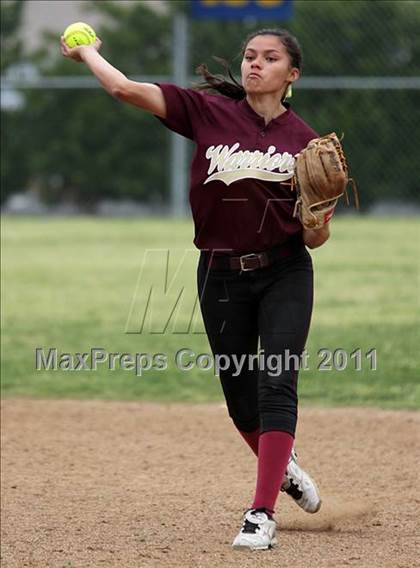 Thumbnail 3 in Nordhoff vs Alemany (Valley Classic) photogallery.