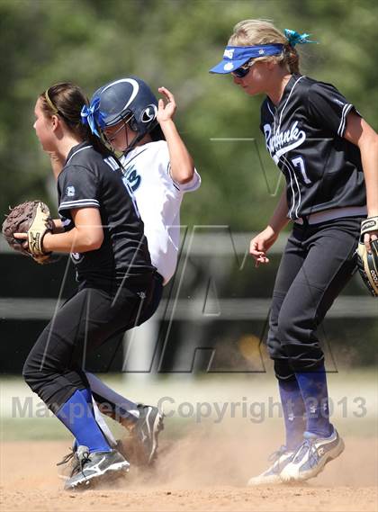 Thumbnail 3 in Burbank @ Camarillo (T.O. Tournament) photogallery.