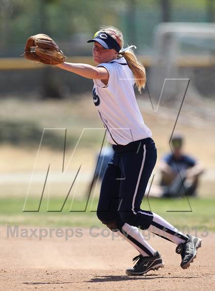 Thumbnail 2 in Burbank @ Camarillo (T.O. Tournament) photogallery.