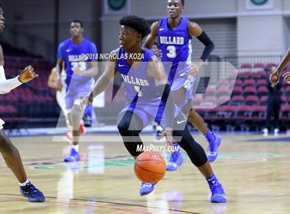 Thumbnail 1 in Chino Hills vs. Dillard (Tarkanian Classic) photogallery.