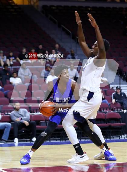 Thumbnail 2 in Chino Hills vs. Dillard (Tarkanian Classic) photogallery.