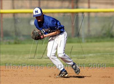 Thumbnail 1 in Elgin @ McCallum photogallery.