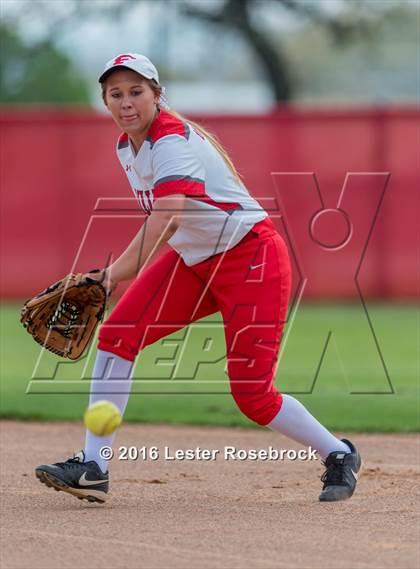 Thumbnail 1 in Hondo @ Fredericksburg photogallery.