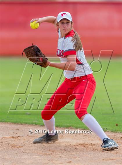 Thumbnail 2 in Hondo @ Fredericksburg photogallery.