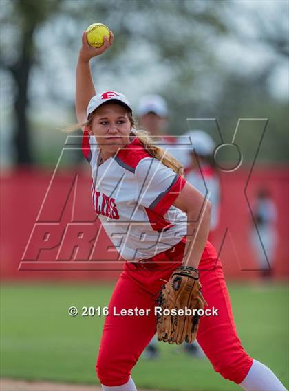 Thumbnail 2 in Hondo @ Fredericksburg photogallery.