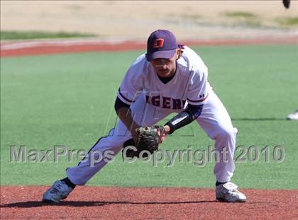 Thumbnail 2 in East Nicolaus vs. Oroville (Shasta Lake Tournament) photogallery.