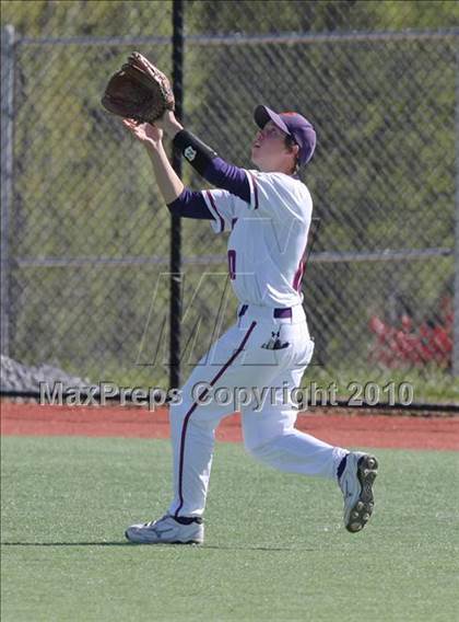 Thumbnail 3 in East Nicolaus vs. Oroville (Shasta Lake Tournament) photogallery.