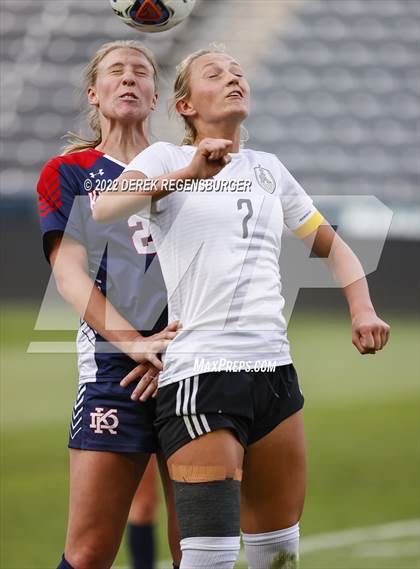 Thumbnail 2 in Jefferson Academy vs Kent Denver (CHSAA 3A Championship Final) photogallery.